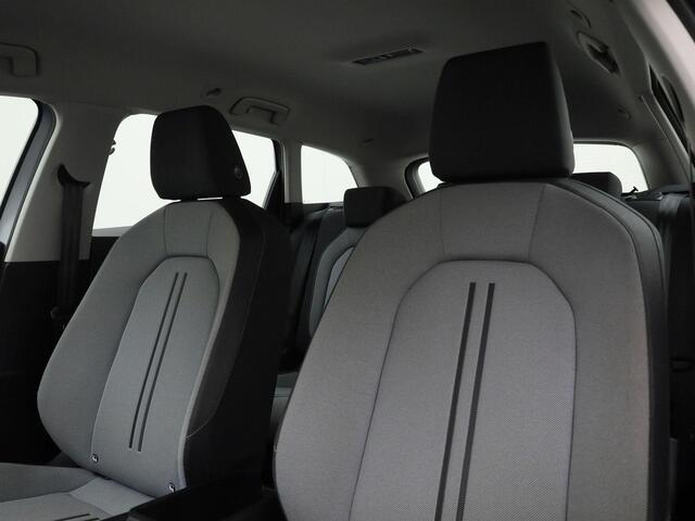 Seat LEON Sportstourer 1.5e TSI 150PK Style DSG · Navigatie · Parkeersensoren · Lane assist