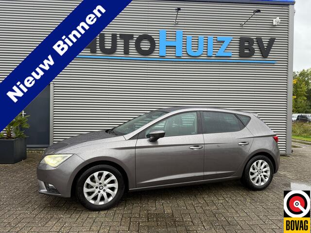 Seat LEON 1.0 EcoTSI Style Connect Navigatie Camera