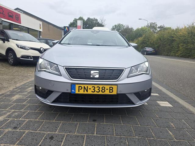 Seat LEON ST 1.0 EcoTSI Style Business Intense 5 deurs, airco, apple carplay enz