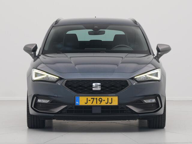 Seat LEON Sportstourer 1.5 TSI FR Launch Edition Navigatie Sideassist Stoelverwarming Parkassist Carplay 245