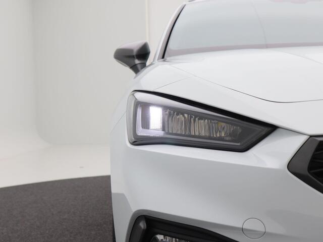 Seat LEON Sportstourer 1.0 eTSi 110 Pk Automaat FR Business | LED | Virtual Cockpit | Navigatie | Climate | Lane Assist | PDC achter | 17 Inch | 78.647 Km!!