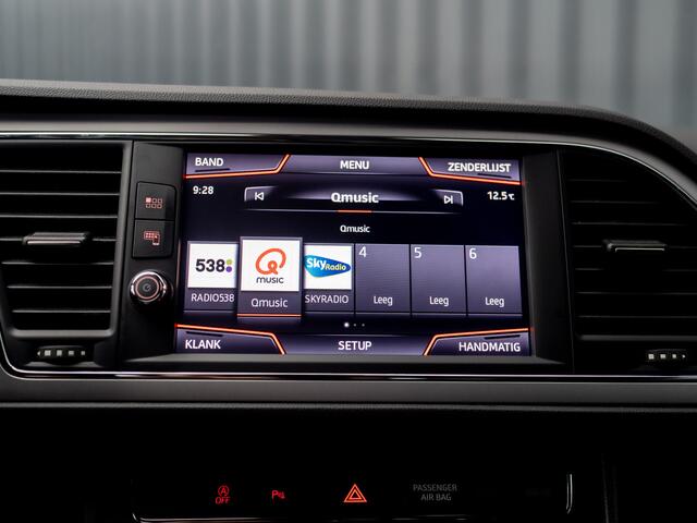 Seat LEON 1.0 TSI Style Ultimate Edition | Camera | Keyless | Prijs Rijklaar!!