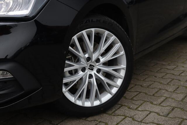 Seat LEON Sportstourer 1.4 TSI eHybrid PHEV Xcellence | Carplay | Sfeerverlichting | Winter Pakket |