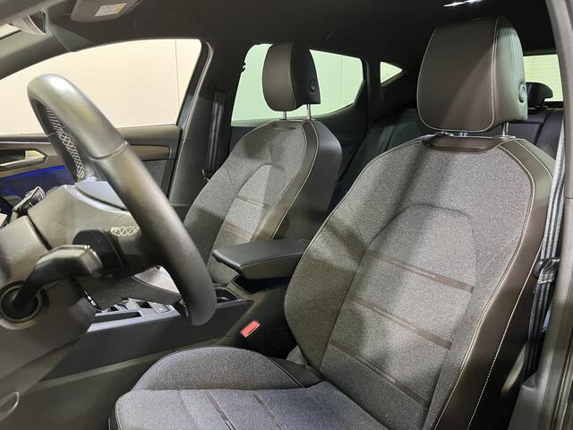 Seat LEON 1.4 TSI eHybrid PHEV Xcellence / AUTOMAAT/ KEYLESS/ FULL LINK/ PARK. SENSOREN + CAMERA/ LED/ STOEL-STUUR VERWARM. / NAVI/ DAB/ 18'' LMV