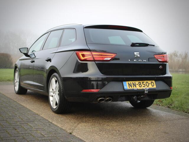 Seat LEON ST 1.4 EcoTSI FR Camera Trekhaak LED
