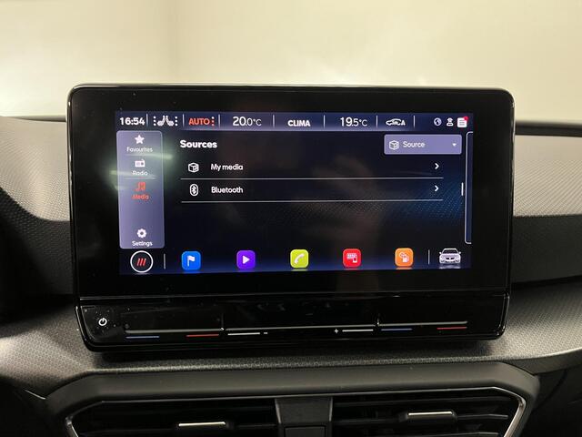 Seat LEON Sportstourer 1.5 TSI Style Launch Edition | 1e-EIG | CAMERA | STOEL/ STUURVERWARMING |