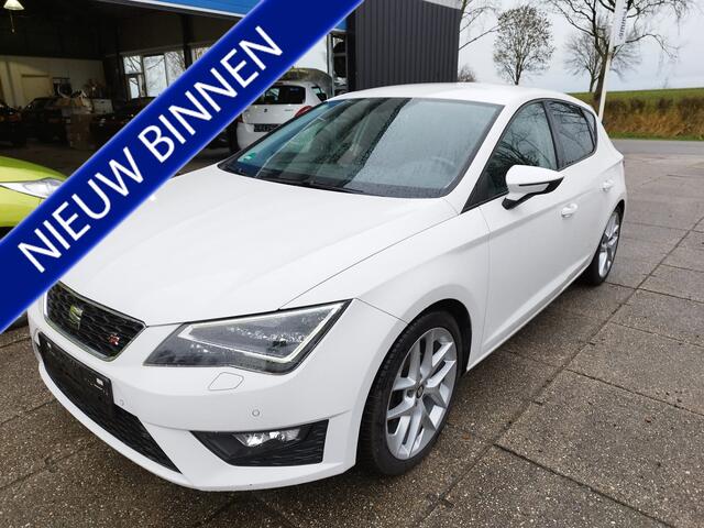 Seat LEON 1.4 TSI ACT FR ** 149.589 KM ** NAVI ** 18 inch ** Leder ** Winterpakket