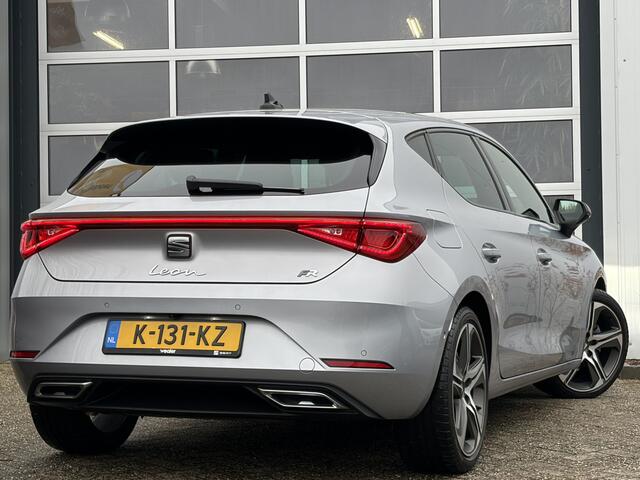 Seat LEON 1.5 eTSI FR Launch Edition 150pk | Virtual Cockpit | Achteruitrijcamera | Apple Carplay/Android Auto | Cruise control adaptief | Dab | LED koplampen | Stuur verwarmd | Voorstoelen verwarmd | Prachtig exemplaar!