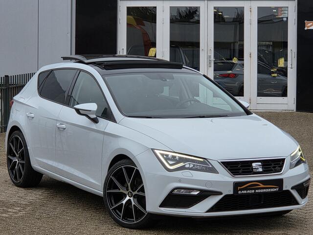 Seat LEON 1.4 TSI FR Business PANORAMADAK|VIRTUEL COCKPIT|NAVIGATIE|APPLE CARPLAY|FULL LED KOPLAMPEN|CRUISE CONTROL|HALF/LEDER|ECC/AIRCO|PDC VOOR & ACHTER|19 INCH CUPRA VELGEN Maandag tot Vrijdag geopend van 09.00 tot 20.00 uur geopend en Zaterdag van 09.00 tot 18.