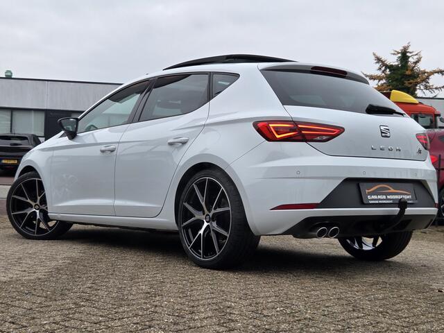 Seat LEON 1.4 TSI FR Business PANORAMADAK|VIRTUEL COCKPIT|NAVIGATIE|APPLE CARPLAY|FULL LED KOPLAMPEN|CRUISE CONTROL|HALF/LEDER|ECC/AIRCO|PDC VOOR & ACHTER|19 INCH CUPRA VELGEN Maandag tot Vrijdag geopend van 09.00 tot 20.00 uur geopend en Zaterdag van 09.00 tot 18.
