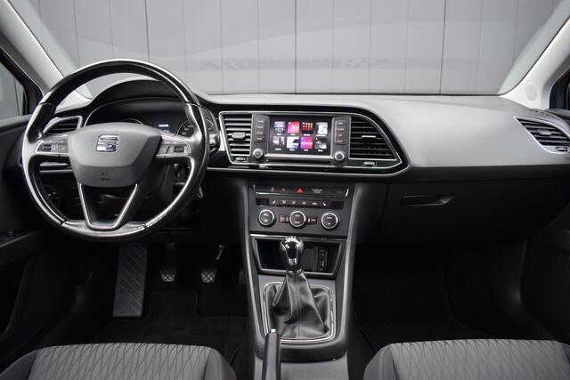 Seat LEON ST 1.2 TSi Style LED | Carplay | Sportstoelen | ECC | Stoelverwarming | Trekhaak | Volledig Onderhouden!!