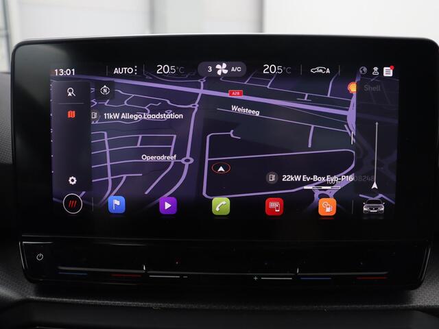 Seat LEON 1.0 TSI Style Intens | Camera | Carplay | Adaptive cruise | Navigatie | DAB | Full LED | Park Assist | Bluetooth | Climate control