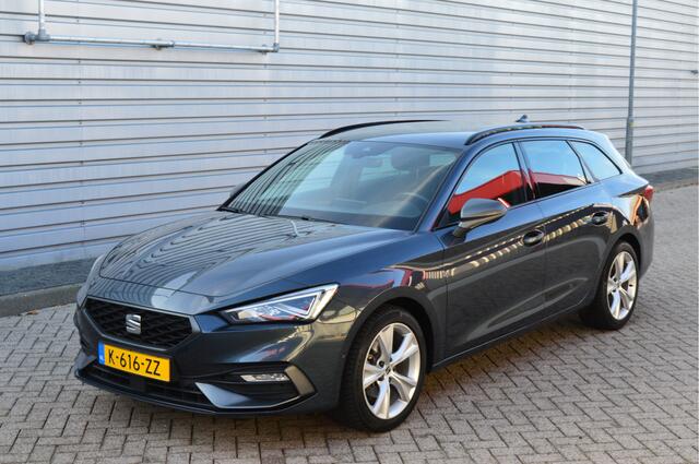 Seat LEON Sportstourer 1.5 TSI FR Business Intense O.a: PDC, LED, ACC, Clima, Navi, Carplay, Etc. All-in prijs!