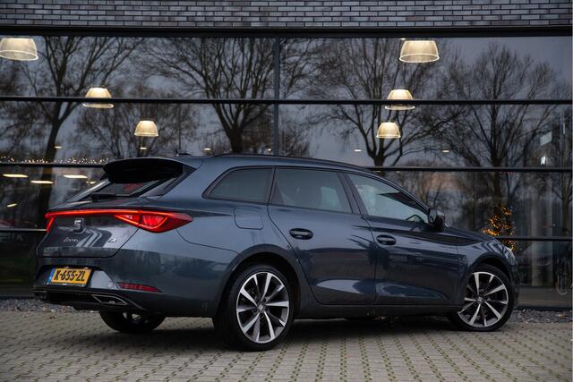 Seat LEON Sportstourer 1.5 eTSI FR Launch Edition , Adap. cruise, Trekhaak, Sfeerverlichting,
