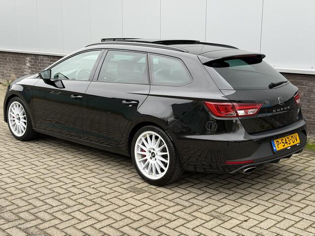 Seat LEON ST 2.0 TSI Cupra 290 | Pano | Leer | Carplay | Camera | 19" | Adaptive CC | Interesse, Proefrit? Bel of app met: 06-24 28 28 42