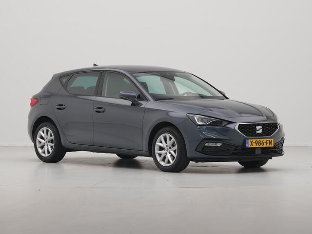 Seat LEON 1.0 TSI 110pk Style Business Intense Navigatie Camera Keyless Acc Parkassist 244