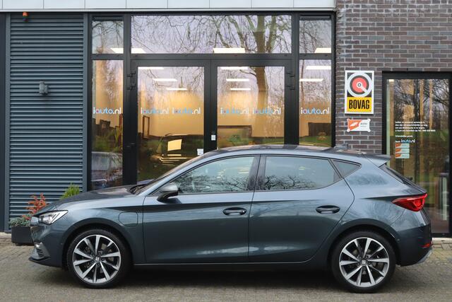 Seat LEON 1.4 TSI eHybrid 204pk PHEV FR Leder/LED/Keyless/Camera/elek. stoel+mem/DCC/ACC/18"