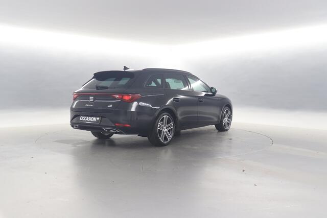 Seat LEON Sportstourer 1.5 TSI e-Hybrid 204pk FR Business DSG / Camera / App connect / Cruise control