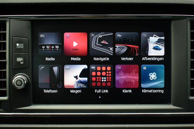 Seat LEON ST 1.4 TSi 150pk FR LED | Leder/Alcantara | Carplay | Sfeerverlichting | Camera | Trekhaak