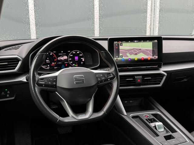 Seat LEON Sportstourer 1.5 eTSI 150pk DSG FR | ACC | Camera | Elk Trekhaak