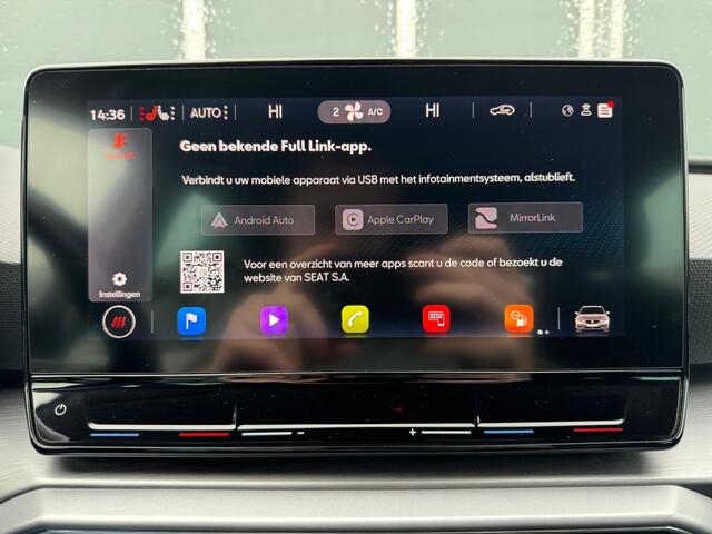 Seat LEON Sportstourer 1.5 eTSI 150pk DSG FR | ACC | Camera | Elk Trekhaak