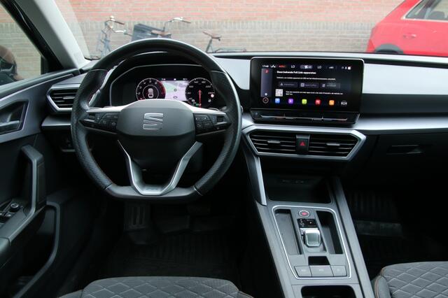Seat LEON Sportstourer 1.5 eTSI FR Bns Int