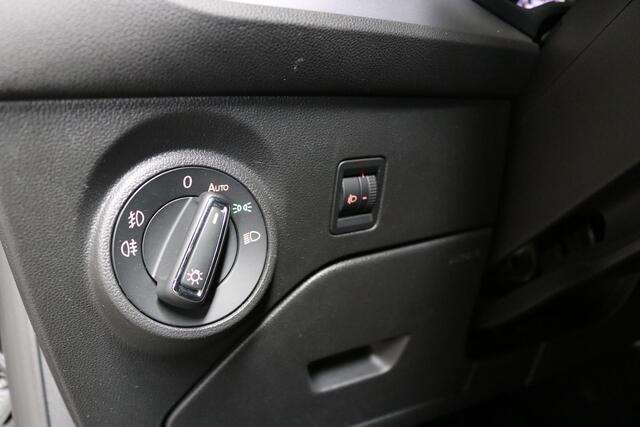 Seat LEON 1.0 EcoTSI Style Business Intense | AUTOMAAT | PDC | NAVI | NL AUTO | NAP |