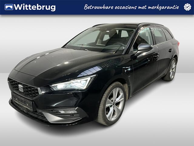 Seat LEON Sportstourer 1.4 TSI eHybrid PHEV FR / AUTOMAAT/ PARK.SENSOR.V+A/ CAMERA/ STUUR+STOEL VERWARM./ KEYLESS/ ACC/ DODE HOEK/ DRIVE PROFILE/ NAVI/ FULL LINK/ DIGITAL DASH/ DAB/ CLIMA/ LED/ ISOFIX/ 17'' LMV