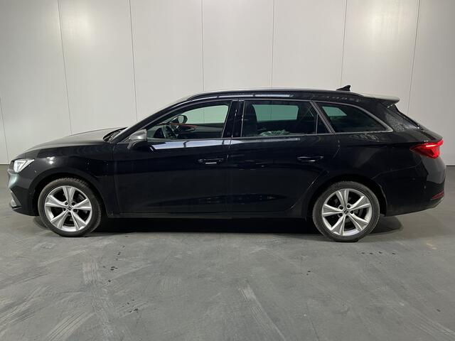 Seat LEON Sportstourer 1.4 TSI eHybrid PHEV FR / AUTOMAAT/ PARK.SENSOR.V+A/ CAMERA/ STUUR+STOEL VERWARM./ KEYLESS/ ACC/ DODE HOEK/ DRIVE PROFILE/ NAVI/ FULL LINK/ DIGITAL DASH/ DAB/ CLIMA/ LED/ ISOFIX/ 17'' LMV