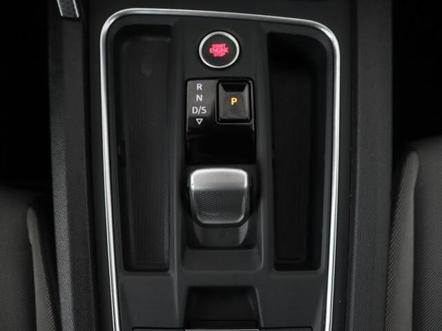 Seat LEON 1.0 eTSI Style | Trekhaak | Camera | Carplay | Full LED | Navigatie | Cruise control | Parkeerhulp | Climate control | Bluetooth