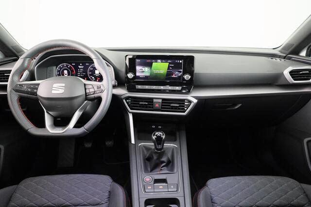 Seat LEON FR 1.0 TSI Hatchback 110 pk | Verlengde garantie | Navigatie via App | Parkeersensoren achter | Autom. airco (3 zones) | LED koplampen |