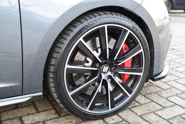 Seat LEON ST 2.0 TSI CUPRA 300 Performance - Pano