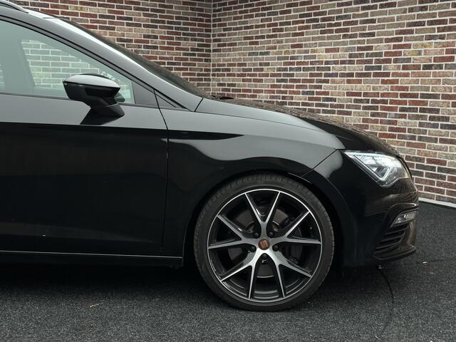Seat LEON ST 2.0 TSI 4DRIVE CUPRA Panorama | Beats audio | Adaptieve cruise | Apple carplay & Android auto