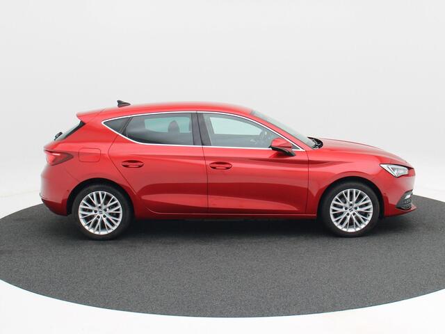 Seat LEON 1.4 TSi eHybrid 204 Pk PHEV | Adaptive Cruise | Climate Control | Stuur/Stoelverwarming | Trekhaak | Carplay | Navigatie | Camera | 17 Inch | 87.265 Km!!