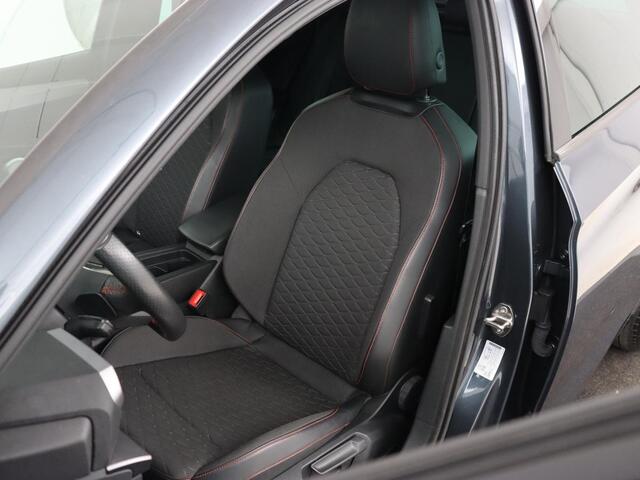 Seat LEON 1.4 TSI eHybrid PHEV FR | Trekhaak | Carplay | Adaptive cruise | Navigatie | Parkeerhulp | Full LED | Sportstoelen | PHEV | Plug In