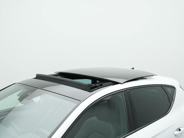 Seat LEON 1.4 TSI eHybrid 204 pk DSG PHEV FR | Panoramadak | Trekhaak | Geheugenstoel | Leder/alcantara | Stuur-/stoelverwarming | Achteruitrijcamera