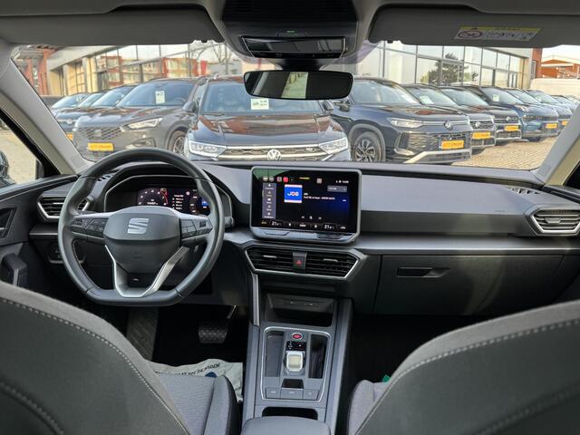 Seat LEON 1.5 eTSI Style Business Intense | Automaat | Camera