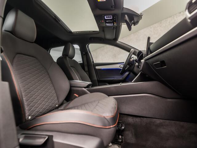 Seat LEON 1.4 TSI eHybrid PHEV FR Intense 204Pk Automaat (SCHUIFDAK, APPLE CARPLAY, GROOT NAVI, CAMERA, SPORTSTOELEN, GETINT GLAS, SFEERVERLICHTING, KEYLESS, ADAPTIVE CRUISE, NIEUWSTAAT)