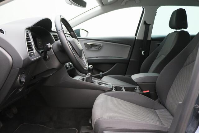 Seat LEON ST 1.0 TSI Style Ultimate Edition Virtual Cockpit, Camera, Beats Audio, Keyless, Apple Carplay, LED