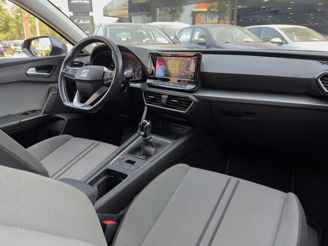 Seat LEON Sportstourer 1.5 TSI STYLE APPLE-CARPLAY PARK-ASSIST AIRCO LED LMV PDC