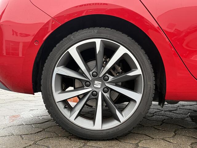 Seat LEON 1.5 eTSI FR Launch Edition Camera, Stuurvrw., Carplay, Rijklaar met beurt & garantie!