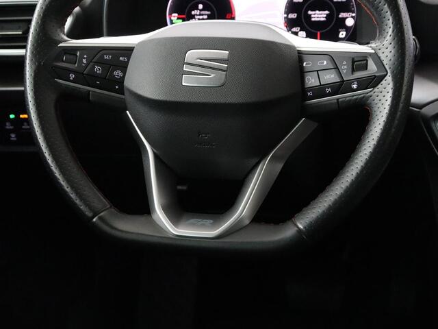 Seat LEON 1.4 e-Hybrid FR Business | Trekhaak | Stoelverwarming | Camera | Adaptive cruise | Full LED | Sportstoelen | Park Assist | Sfeerverlichting | Stuurverwarming | PHEV | Plug In