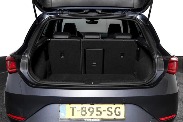 Seat LEON 1.4 TSI eHybrid 204 PK PHEV FR Business Intense - Automaat | S/K-Dak | Dig. Cockpit | Adapt. Cruise | Stoel-+Stuurverw. | PDC | Camera | NAV + App. Connect | ECC | LM 18" |