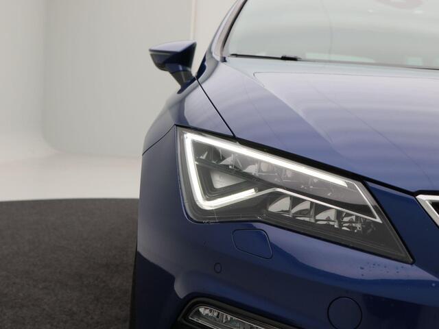 Seat LEON ST 1.5 TSI FR Business Intense | Panoramadak | Adaptive Cruise | Climate Control | Stoelverwarming | Parkeersensoren | Trekhaak | Navigatie | Carplay | 18 Inch | 158.113 Km!!