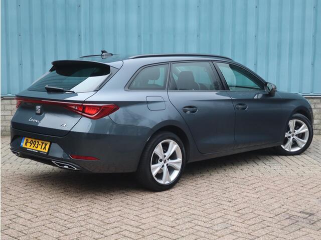 Seat LEON Sportstourer 1.5 TSI FR Business Intense | NAVI | CAMERA | STOEL / STUURVERW. | CLIMA |
