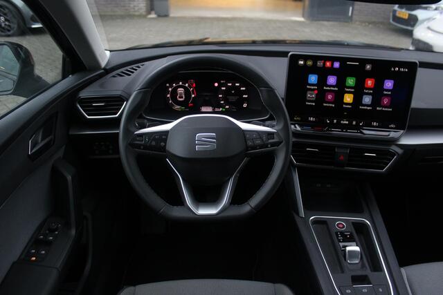 Seat LEON 1.5 eTSI Style Business Intense Automaat | Stoel en Stuur verwarming | Camera | LED