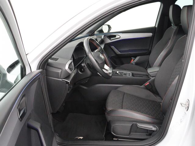 Seat LEON 1.4 TSI eHybrid PHEV FR | Trekhaak | Adaptive cruise | Carplay | Sfeerverlichting | Navigatie | Side Assist | Parkeerhulp | Full LED | Bluetooth | PHEV | Plug In