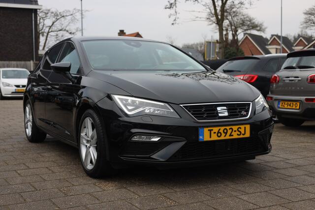 Seat LEON 1.5 TSI FR | LAUNCH EDITION | CARPLAY | CAMERA