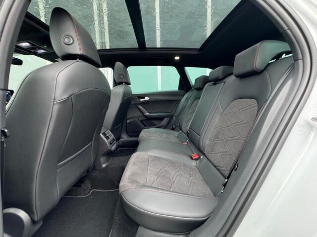 Seat LEON Sportstourer 1.0 eTSI 110pk DSG FR Business | ACC | Pano | Elk S