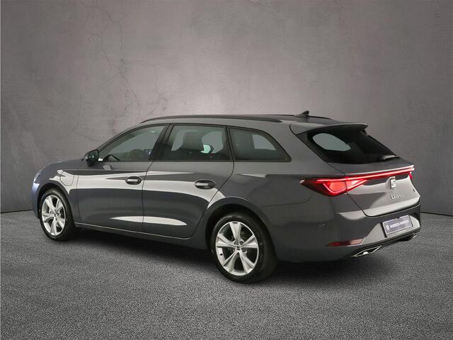 Seat LEON Sportstourer FR Business 1.5 TSI eHybrid 204pk DSG Automaat Trekhaak, Adaptive cruise control, Achteruitrijcamera, Stuurwiel verwarmd, LED koplampen, Stoelverwarming